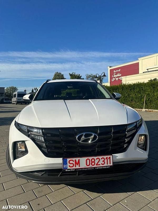 Culoarealb Utilizat 2021 Hyundai Tucson Style SUV | 22.000 EUR (Super Preț) - Imagine 1/4