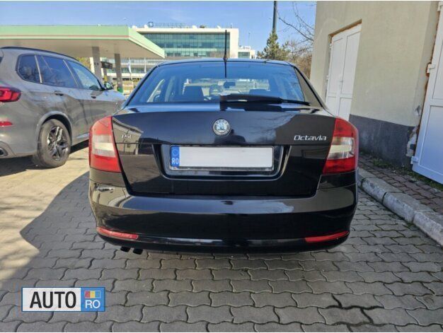 Second-hand Skoda Octavia 122 CP (89 kW) 2011 Negru Berlinǎ
