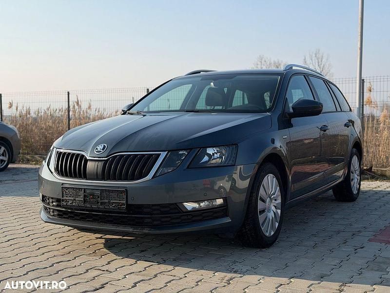 Culoaregri Second-hand 2017 Skoda Octavia Drive Break | 9.700 EUR (Preț bun) - Imagine 1/4