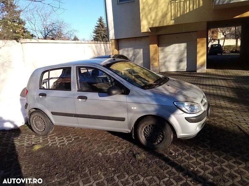 Second-hand Hyundai Getz Comfort 67 CP (49 kW) 2008 Culoaregri Hatchback