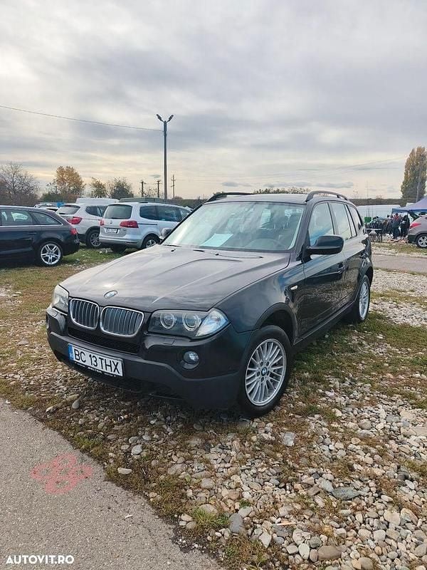 Negru Utilizat 2009 BMW X3 SUV | 4.999 EUR (Preț bun) - Imagine 1/4