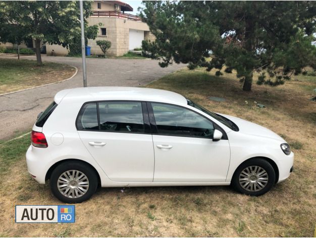 Second-hand VW Golf VI 105 CP (77 kW) 2010 Alb Hatchback