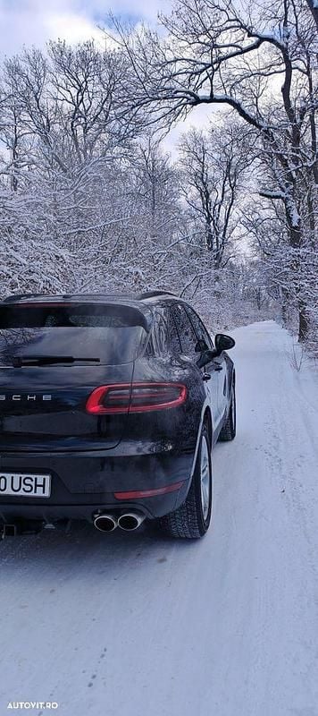 Second-hand Porsche Macan 340 CP (250 kW) 2015 Culoarenegru SUV