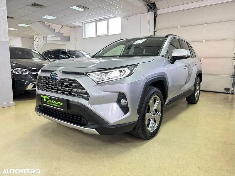 Culoareargint Utilizat 2020 Toyota RAV4 Hybrid Lounge SUV | 25.999 EUR (Preț OK) - Imagine 1/4