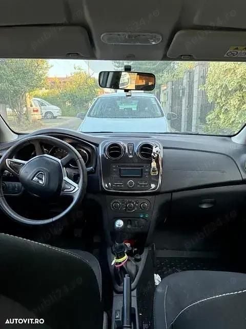 Utilizat 2017 Dacia Logan Lauréate Berlinǎ | 6.500 EUR (Preț bun) - Imagine 1/4