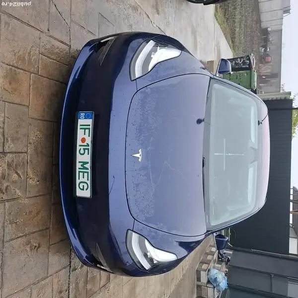 Second-hand Tesla Model 3 345 kW (470 CP) 2019 Berlinǎ