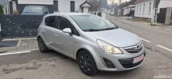 Utilizat 2011 Opel Corsa Hatchback | 3.450 EUR (Preț OK) - Imagine 1/4