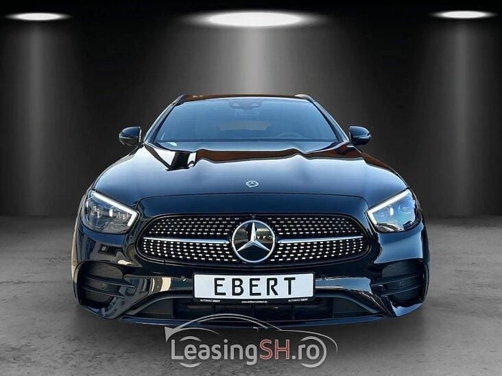 Negru Utilizat 2021 Mercedes E450 AMG line Break | 54.064 EUR - Imagine 1/4