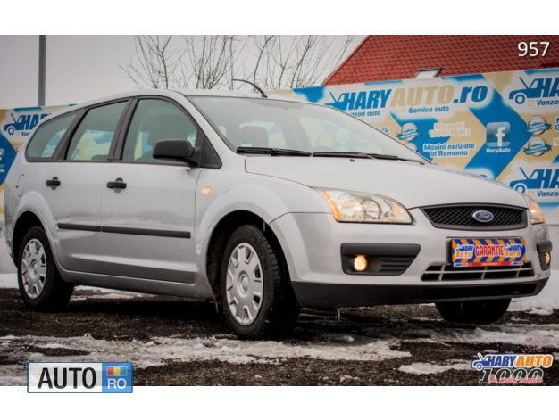 Argintiu Utilizat 2005 Ford Focus Break | 3.650 EUR (Scump) - Imagine 1/4