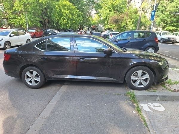 Utilizat 2017 Skoda Superb Berlinǎ | 13.199 EUR (Super Preț) - Imagine 1/4