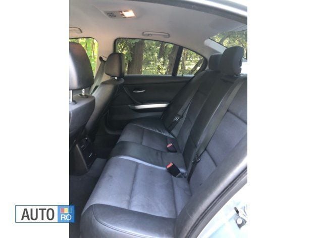 Second-hand BMW 325 218 CP (160 kW) 2005 Gri Berlinǎ