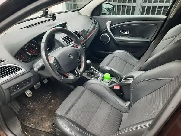 Second-hand Renault Mégane III GT 85 CP (62 kW) 2013 Negru Hatchback