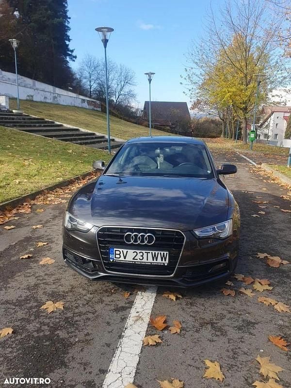 Culoarenegru Utilizat 2016 Audi A5 Sportback Comfort Hatchback | 14.500 EUR - Imagine 1/4