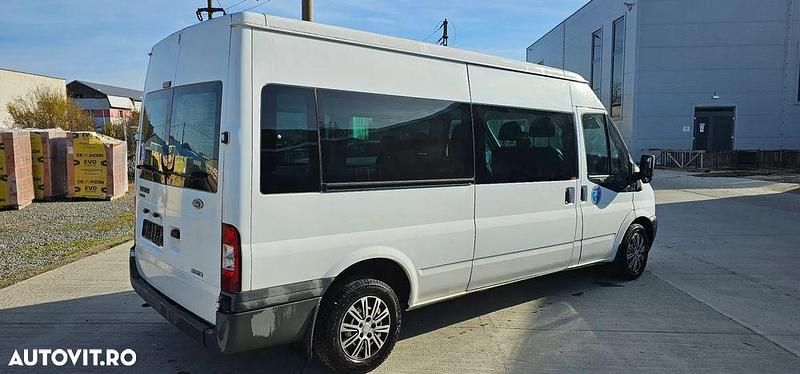 Second-hand Ford Transit 130 CP (95 kW) 2009 Culoarealb Monovolum