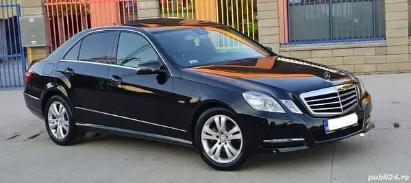 Utilizat 2011 Mercedes 220 Berlinǎ | 8.950 EUR - Imagine 1/4