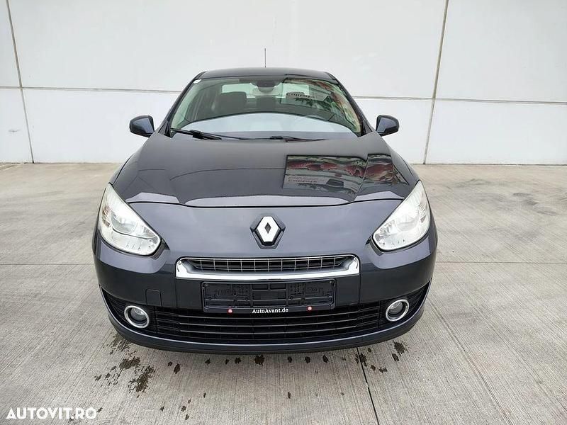 Second-hand Renault Fluence Dynamique 110 CP (80 kW) 2012 Culoaregri Berlinǎ