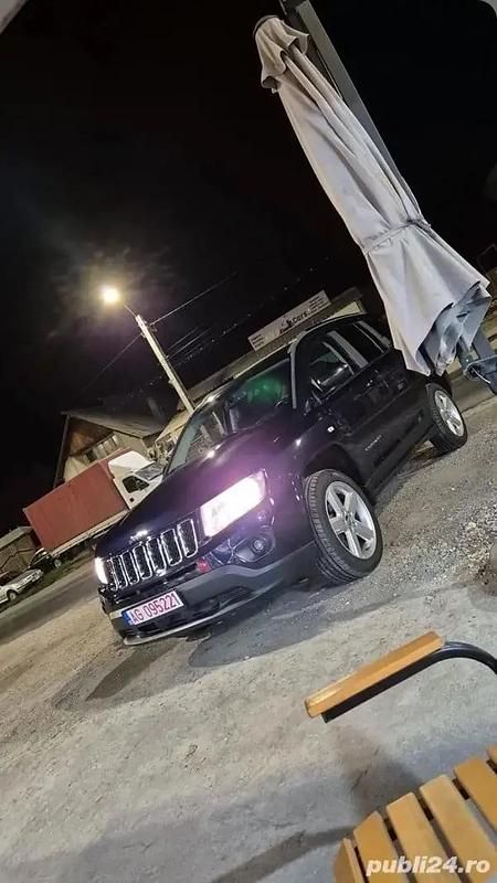 Second-hand 2012 Jeep Compass SUV | 10.000 EUR - Imagine 1/4
