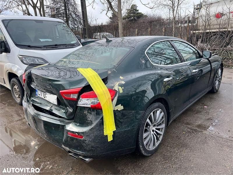 Second-hand Maserati Ghibli 410 CP (301 kW) 2017 Culoareverde Berlinǎ