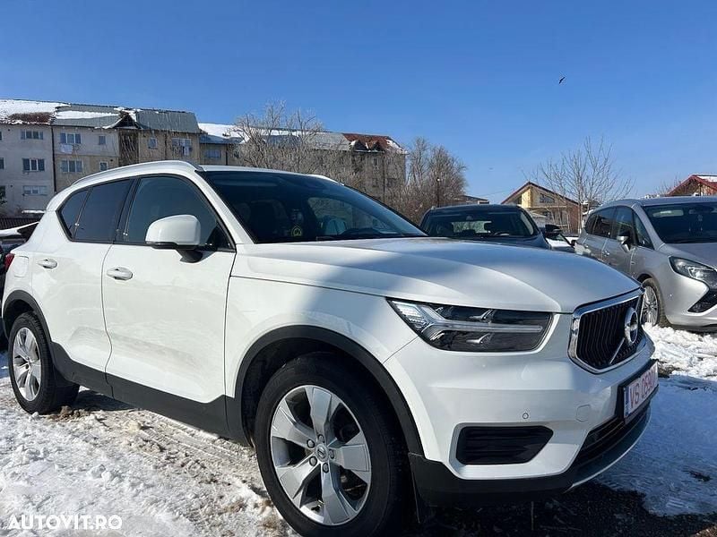 Second-hand Volvo XC40 Momentum 150 CP (110 kW) 2019 Culoarealb SUV