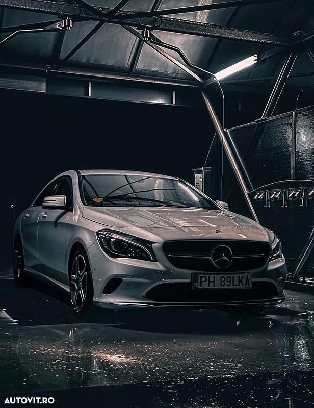 Second-hand Mercedes CLA180 122 CP (89 kW) 2018 Culoaregri Berlinǎ