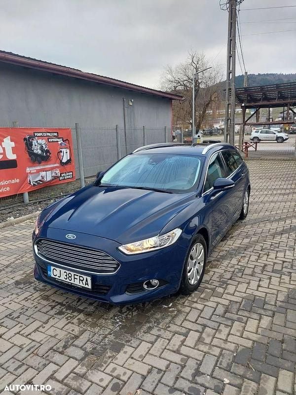 Culoarealbastru Second-hand 2017 Ford Mondeo Business Edition Break | 8.700 EUR (Preț OK) - Imagine 1/4