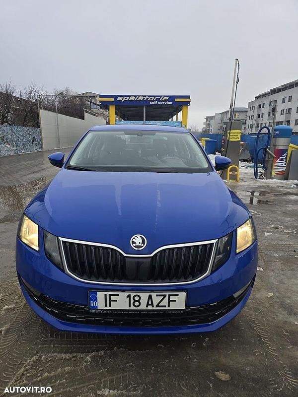 Culoareblue Utilizat 2018 Skoda Octavia Active Break | 7.500 EUR (Preț OK) - Imagine 1/4