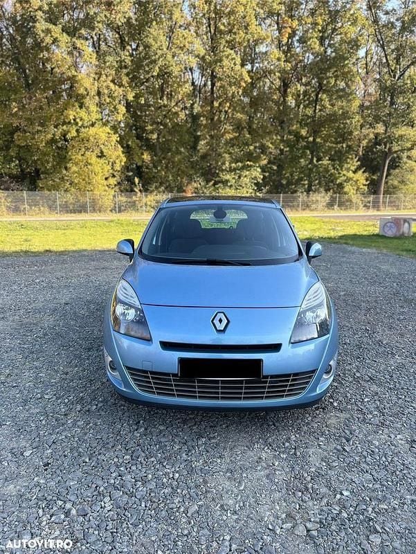 Second-hand Renault Grand Scénic III Dynamique 130 CP (95 kW) 2010 Culoarealbastru Monovolum