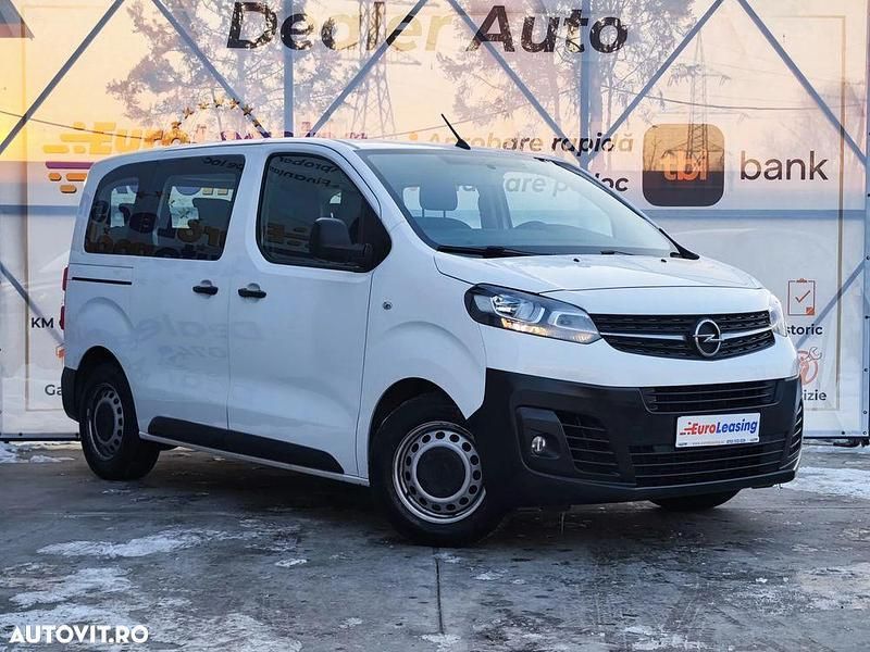 Alb Utilizat 2021 Opel Vivaro Van | 20.990 EUR - Imagine 1/4