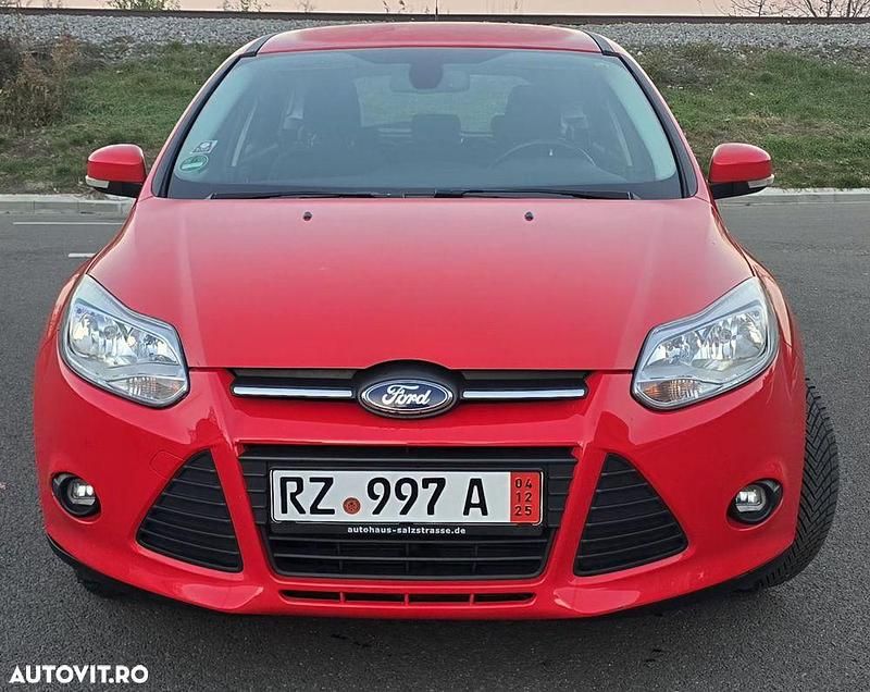 Culoarerosu Utilizat 2014 Ford Focus Sport Break | 4.500 EUR (Preț OK) - Imagine 1/4
