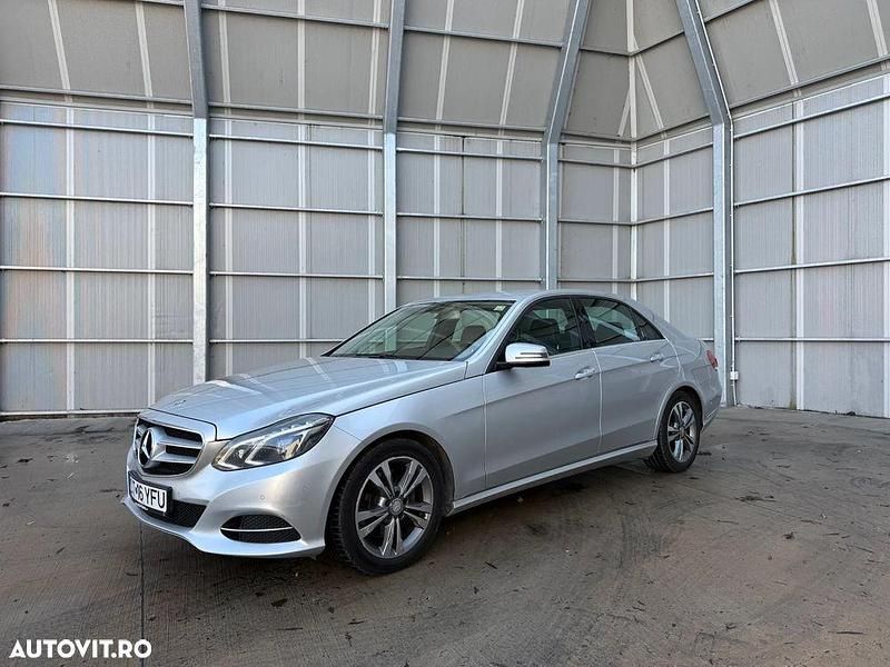 Second-hand Mercedes E250 Elegance 204 CP (150 kW) 2014 Culoaregri Berlinǎ