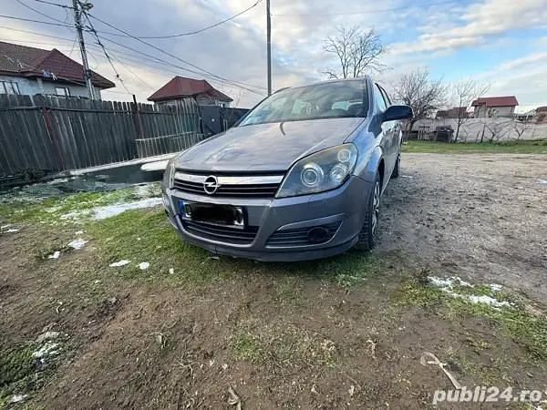 Second-hand Opel Astra 100 CP (73 kW) 2005 Gri