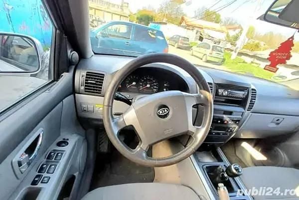 Utilizat 2006 Kia Sorento SUV | 2.700 EUR (Scump) - Imagine 1/4