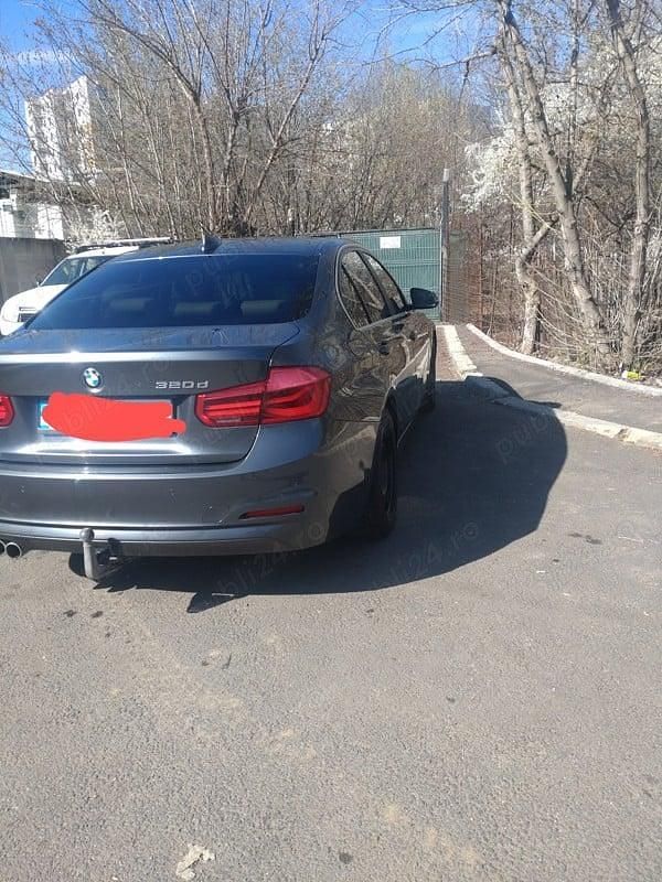 Gri Utilizat 2016 BMW 320 Efficient Dynamics Berlinǎ | 13.200 EUR (Super Preț) - Imagine 1/4