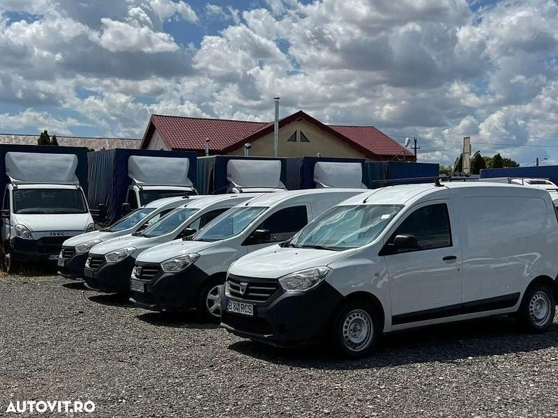 Second-hand Dacia Dokker Lauréate 90 CP (66 kW) 2016 Alb Monovolum