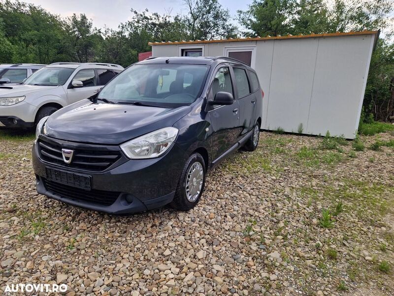 Gri Utilizat 2013 Dacia Lodgy Ambiance Monovolum | 3.690 EUR (Preț bun) - Imagine 1/4