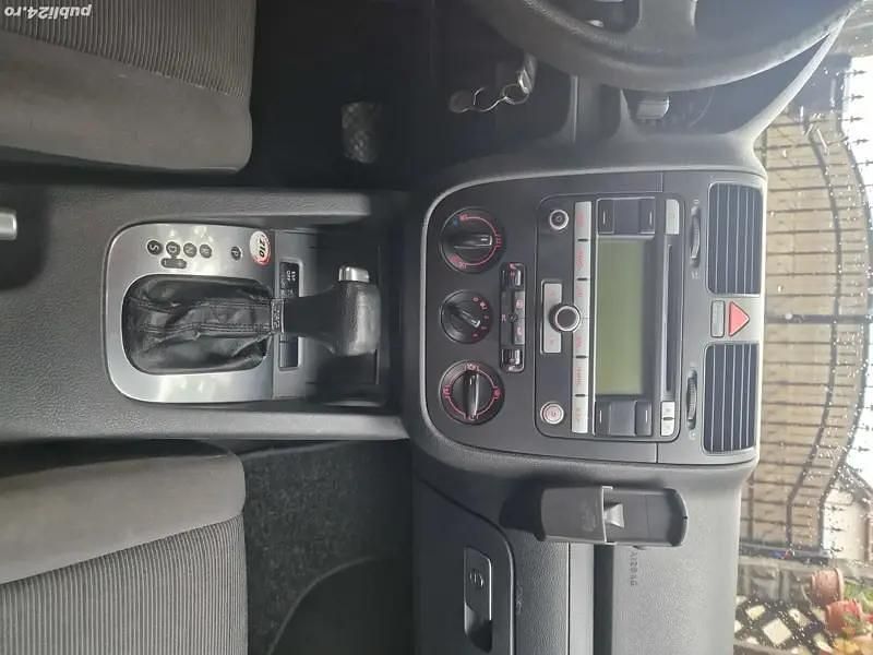 Albastru Utilizat 2008 VW Golf V Hatchback | 4.000 EUR (Preț OK) - Imagine 1/4