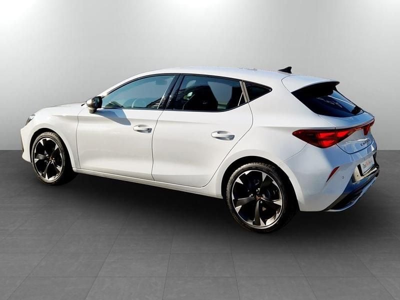 Nouă Cupra Leon 150 CP (110 kW) 2025 Albnormal