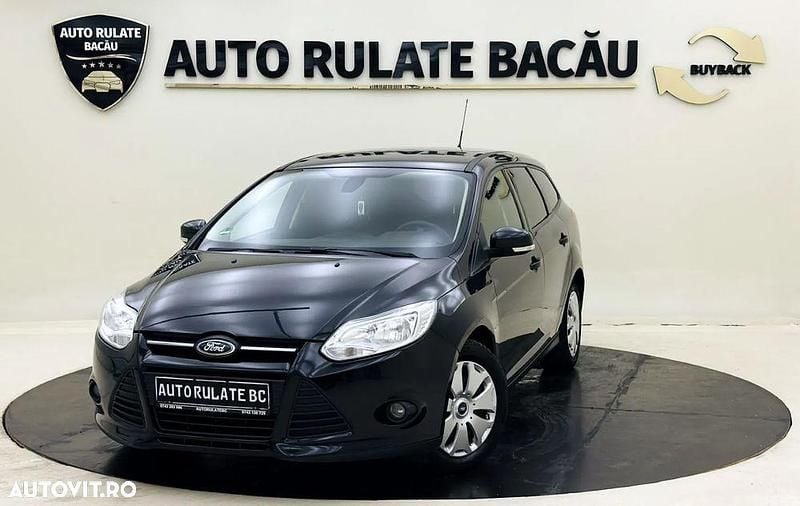 Culoarenegru Utilizat 2012 Ford Focus Break | 4.990 EUR (Preț OK) - Imagine 1/4