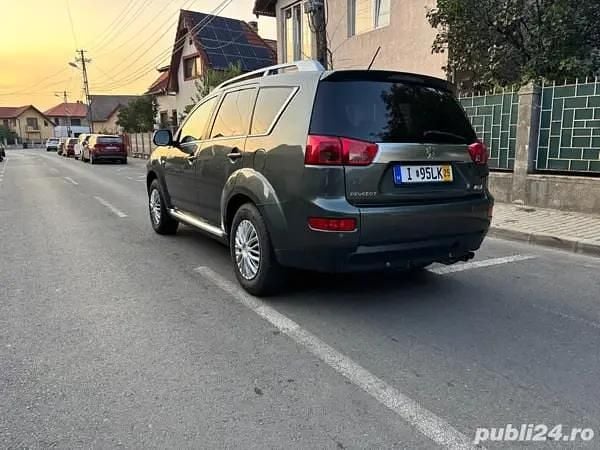 Utilizat 2011 Peugeot 4007 SUV | 4.499 EUR - Imagine 1/4