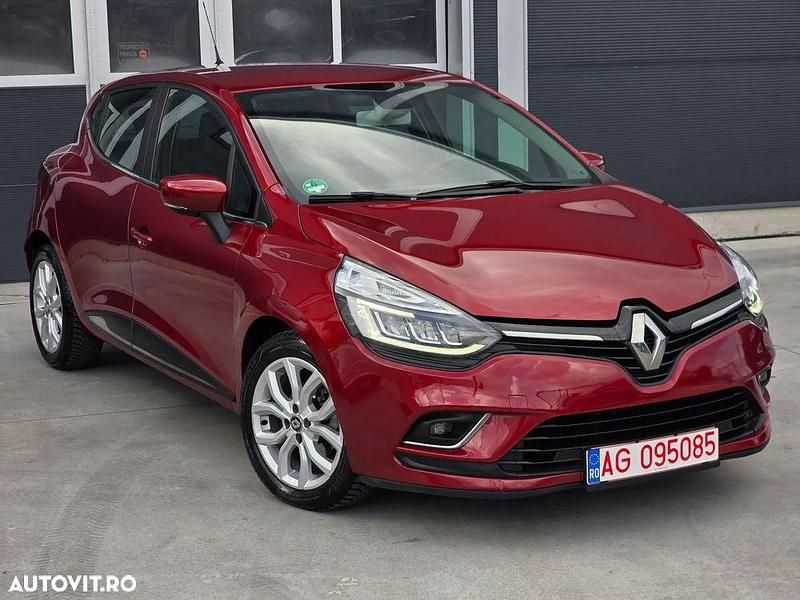 Culoarerosu Utilizat 2016 Renault Clio IV Intens Hatchback | 6.850 EUR (Preț OK) - Imagine 1/4