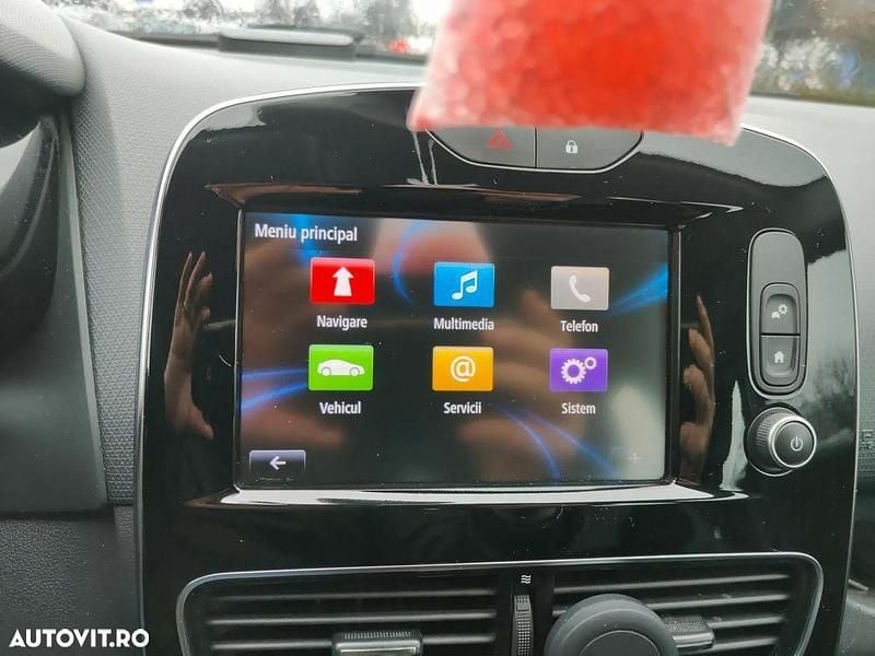 Second-hand Renault Clio Intens 120 CP (88 kW) 2017 Culoaregri Coupe