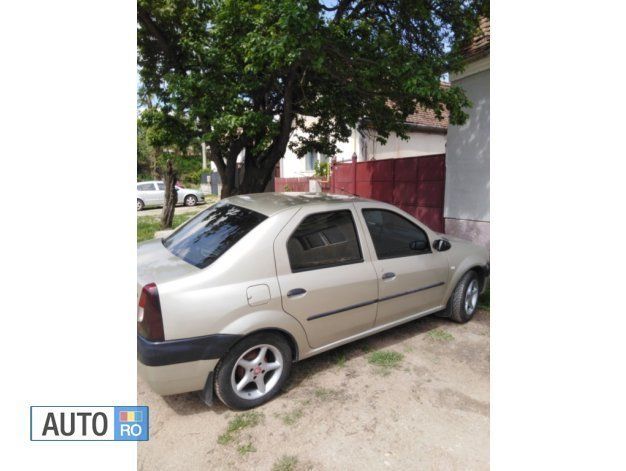 Second-hand Dacia Logan 78 CP (57 kW) 2005 Gri Berlinǎ