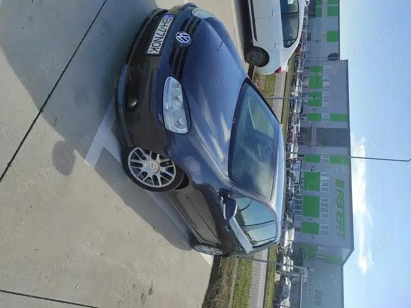 Utilizat 2008 VW Golf V Hatchback | 2.900 EUR (Preț OK) - Imagine 1/4