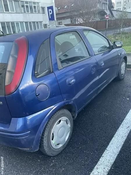 Utilizat 2004 Opel Corsa Hatchback | 700 EUR (Preț OK) - Imagine 1/4