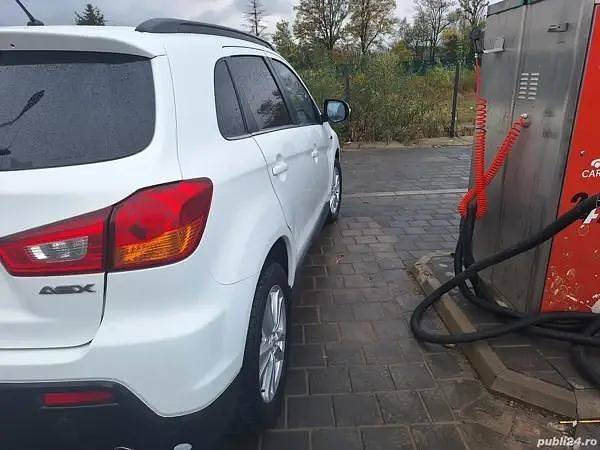 Second-hand Mitsubishi ASX 150 CP (110 kW) 2011 Alb SUV