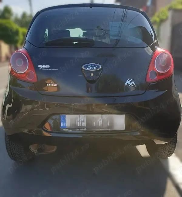 Negru Utilizat 2013 Ford Ka Hatchback | 3.000 EUR - Imagine 1/4