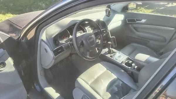 Gri Utilizat 2007 Audi A6 Berlinǎ | 2.000 EUR (Super Preț) - Imagine 1/4