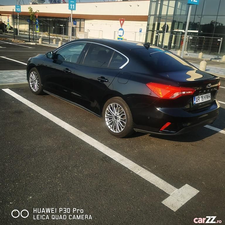 Second-hand Ford Focus 120 CP (88 kW) 2019 Negru Berlinǎ