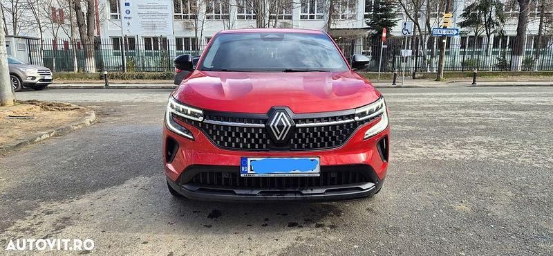 Second-hand Renault Austral Techno 160 CP (117 kW) 2024 Culoarerosu SUV