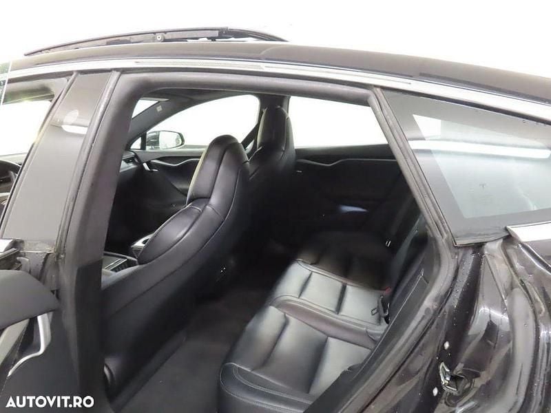 Second-hand Tesla Model S 244 kW (333 CP) 2019 Culoaregri Hatchback
